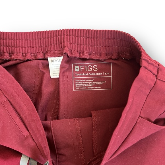 FIGS Burgundy Yola Scrub Pants with Yoga Waistband and Drawstring - Picture 5 of 7